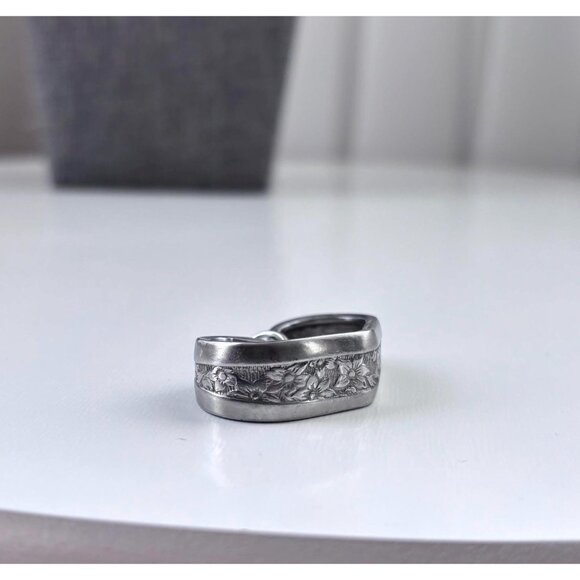 Handmade Floral Print Spoon Heart Pendant Necklace: Silvetware Jewelry - Picture 7 of 9